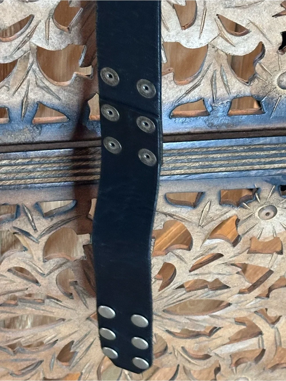 Kim White Black Leather w/ Silver Triple Ring Snap Buckle Belt.
